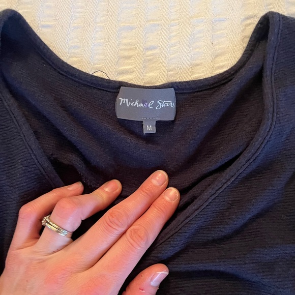 Michael Stars Roughed at the hip dark blue V neck dress. Medium. - Picture 3 of 6
